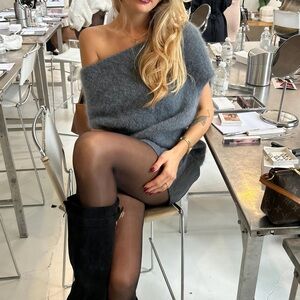 Designs by Si Gray Off-Shoulder Sleeveless Vinnie Knit Sweater